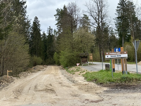 Photo 15. 4. 25, Šrotnek (3)